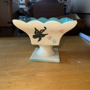 vintage Hull Pottery Butterfly pattern B6 pedestal compote dish